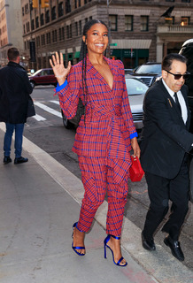 Gabrielle Union feet photo thumbnail