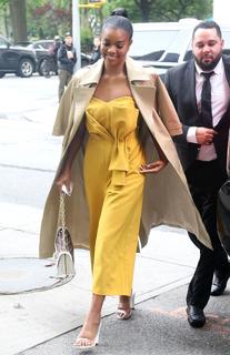 Gabrielle Union feet photo thumbnail
