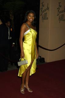 Gabrielle Union feet photo thumbnail