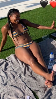 Gabrielle Union feet photo thumbnail