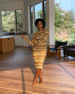 Gabrielle Union feet photo thumbnail