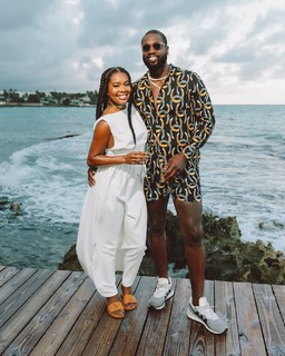 Gabrielle Union feet photo thumbnail