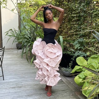 Gabrielle Union feet photo thumbnail