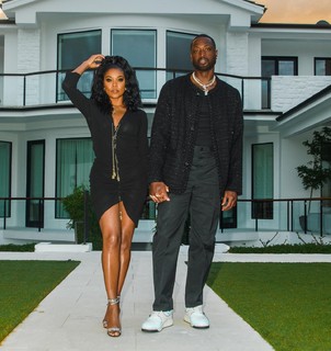 Gabrielle Union feet photo thumbnail