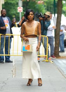 Gabrielle Union feet photo thumbnail