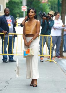 Gabrielle Union feet photo thumbnail