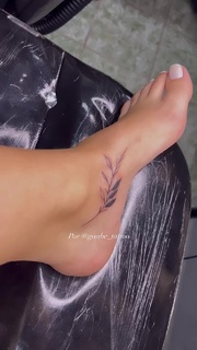 Gabriely Miranda feet photo 3