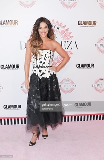 Gaby Espino feet photo thumbnail