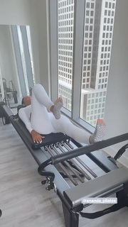 Gaby Espino feet photo thumbnail
