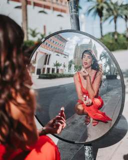 Gaby Espino feet photo thumbnail