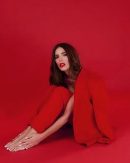 Gaby Espino feet photo thumbnail