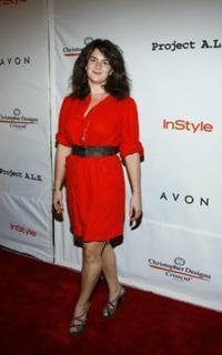 Gaby Hoffmann feet photo 14
