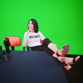 Gaby Meza feet photo 11