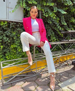 Gaby Ramírez feet photo 2