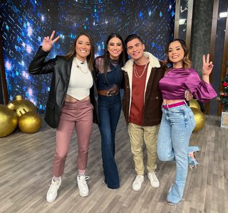 Gaby Ramírez feet photo 3