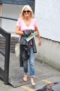 Gaby Roslin feet photo 8