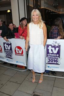 Gaby Roslin feet photo 3
