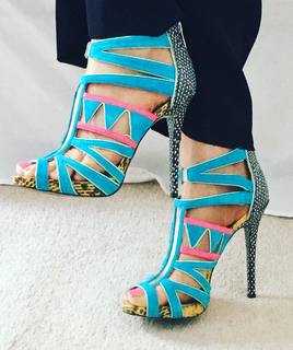 Gaby Roslin feet photo 6