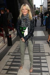 Gaby Roslin feet photo 10