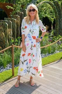 Gaby Roslin feet photo 19