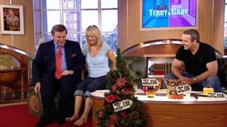 Gaby Roslin feet photo 3