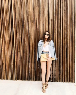 Gaia Gozzi feet photo thumbnail