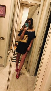 Gaia Gozzi feet photo thumbnail