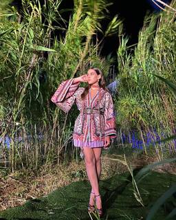 Gaia Gozzi feet photo thumbnail