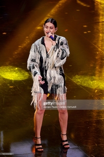 Gaia Gozzi feet photo thumbnail