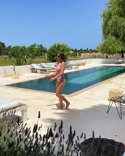 Gaia Gozzi feet photo thumbnail