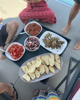 Gaia Gozzi feet photo thumbnail