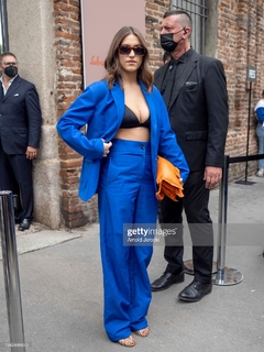 Gaia Gozzi feet photo thumbnail