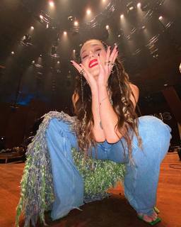 Gaia Gozzi feet photo thumbnail