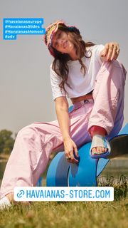 Gaia Gozzi feet photo thumbnail