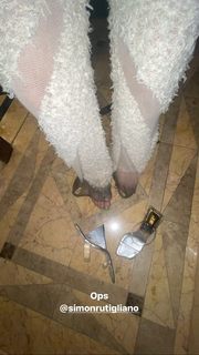 Gaia Gozzi feet photo thumbnail