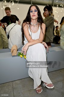 Gaia Gozzi feet photo thumbnail