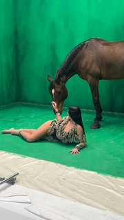 Gaia Gozzi feet photo thumbnail