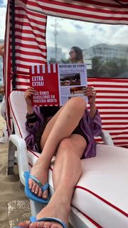 Gaia Gozzi feet photo thumbnail