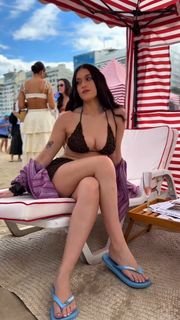 Gaia Gozzi feet photo thumbnail