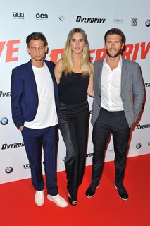 Gaia Weiss feet photo thumbnail