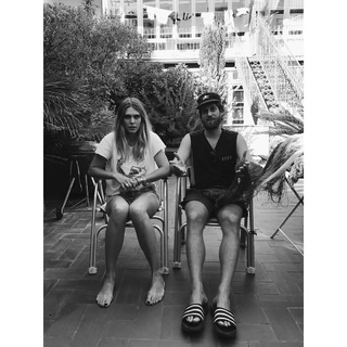 Gaia Weiss feet photo thumbnail