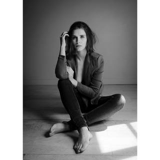 Gaia Weiss feet photo thumbnail