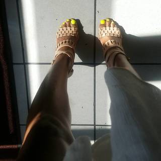 Gail Bean feet photo 9
