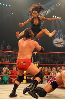 Gail Kim feet photo thumbnail