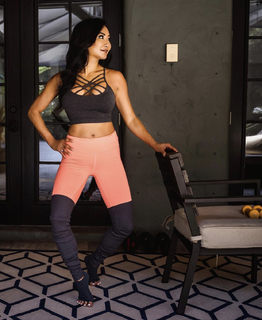Gail Kim feet photo thumbnail