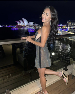 Gail Kim feet photo thumbnail