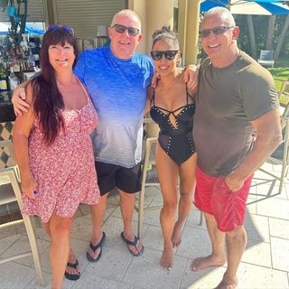 Gail Kim feet photo thumbnail