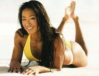 Gail Kim feet photo thumbnail