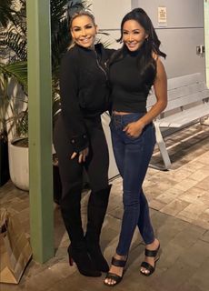 Gail Kim feet photo thumbnail