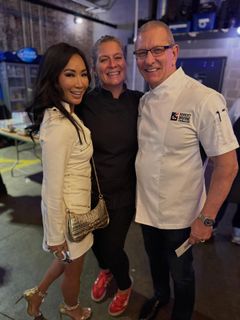 Gail Kim feet photo thumbnail